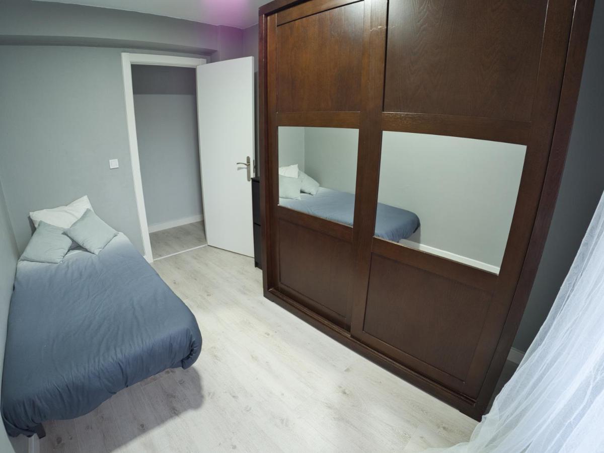 Bonito piso Villafria 3 habitaciones,wiffi Oviedo Exterior foto